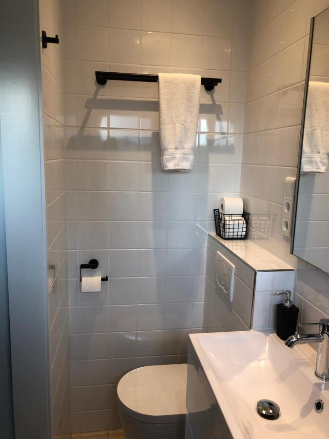 Nieboer Bed and Breakfast Vrouwenpolder Εξωτερικό φωτογραφία